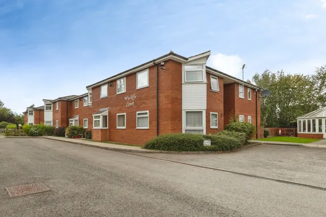 Wycliffe Court, Yarm, TS15, photo 1