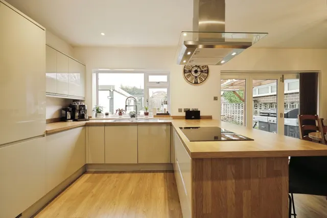 Photo 3 — Wolsey Croft, Sherburn in Elmet, Leeds, North Yorkshire, LS25