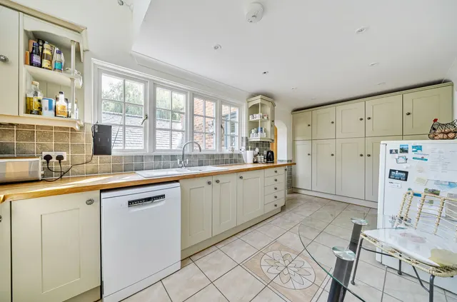 Photo 3 — High Street, Hartfield, East Sussex, TN7 4AE