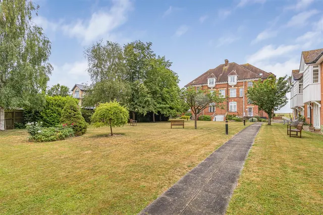 Heath Road, Newmarket, CB8, photo 1