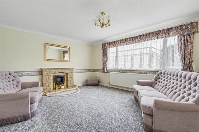 Peakdale Close, Long Eaton, NG10, photo 2