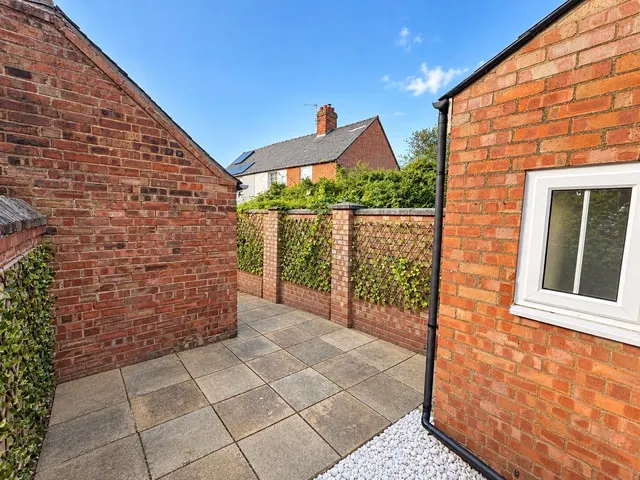High Street, Stetchworth, CB8, photo 3