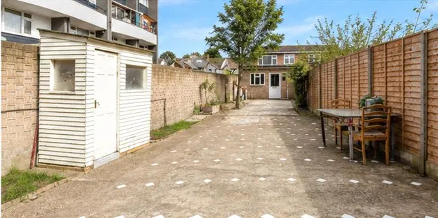 Darvills Lane, Slough, SL1, photo 2