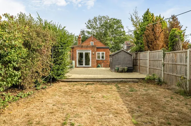 Photo 2 — London Road, Wokingham, Berkshire, RG40 1RD