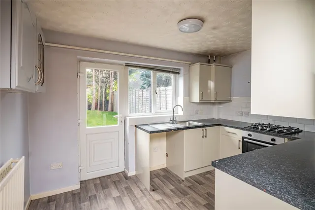 Photo 3 — Abbey Close, Bromsgrove, Worcestershire, B60 2RA