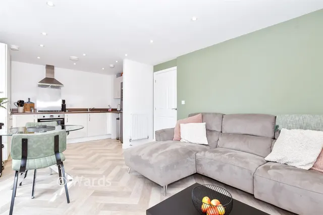 Beatrix Drive, Aylesford, ME20, photo 3