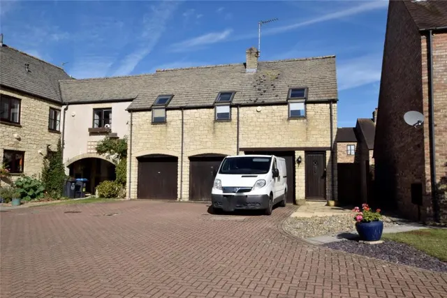 Idbury Close, Witney, OX28, photo 1