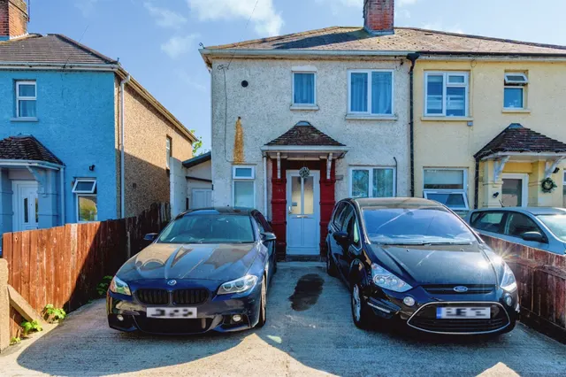 Bluebell Road, Southampton, photo 1
