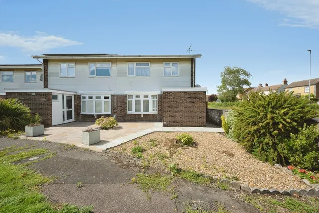 Royle Gardens, Bedford, Bedfordshire, MK42, photo 1