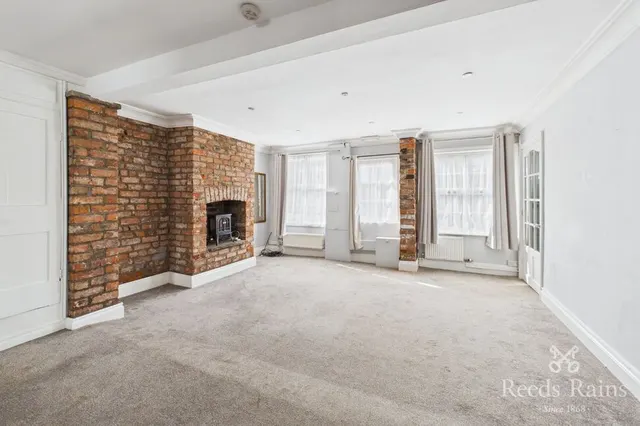 Beech Lane, Macclesfield, SK10, photo 2
