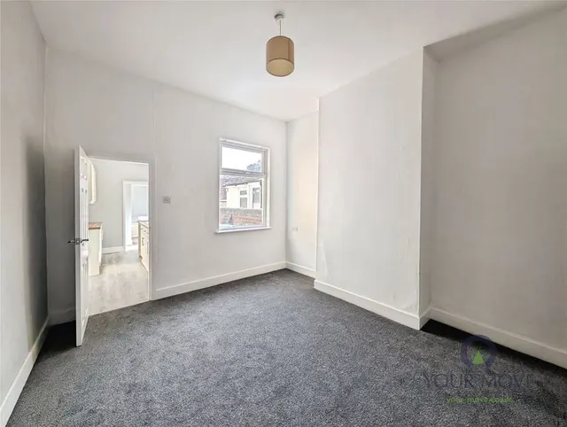 Edensor Terrace, Stoke-on-Trent, ST3, photo 3