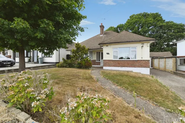 Burses Way, Hutton, Brentwood, Essex, CM13, photo 1