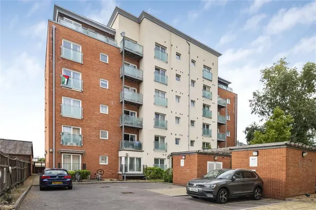 Caversham Road, Reading, RG1, photo 1
