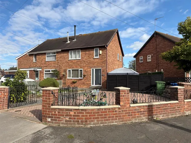 Link Road, Cottingham, photo 1