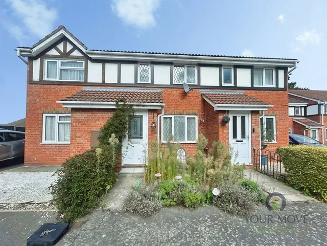 Domont Close, Shepshed, LE12, photo 1