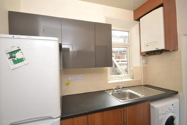 Parkfield Street, Rusholme, M14, photo 3