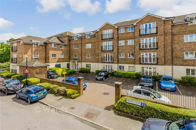 Baker Crescent, Trinity Fields, DA1, photo 1
