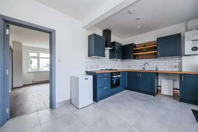 New Road, Nottingham, NG16, photo 2