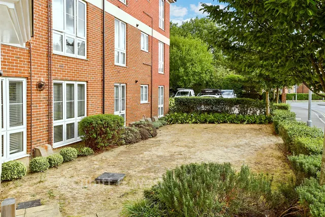 Cambrian Way, Tarring, BN13, photo 2