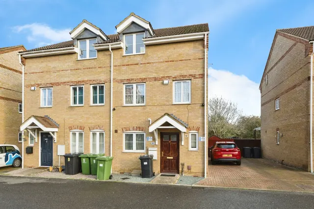 Phoenix Close, Peterborough, photo 1