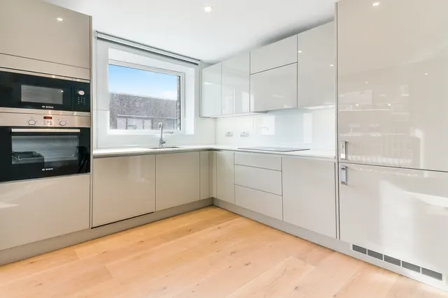 Walworth Road, Elephant Park, SE17, photo 3