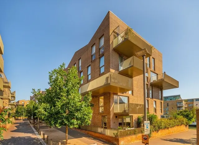 Durham Wharf Drive, Chiswick, TW8, photo 1