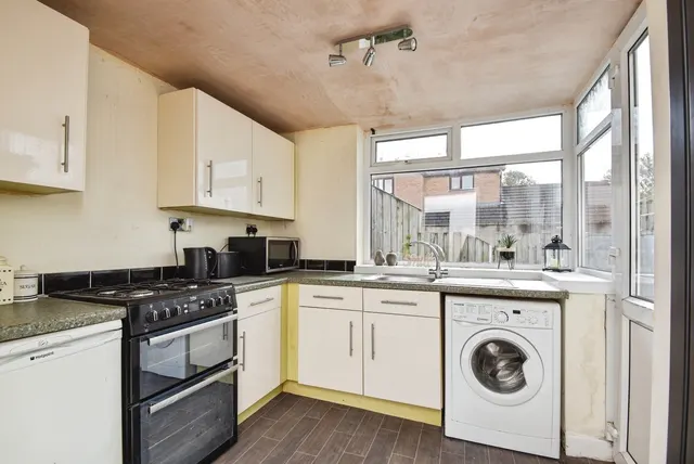 Pine Street, Morecambe, LA4, photo 2