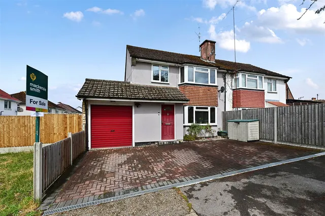 Greatfield Road, Farnborough, Hampshire, GU14 8HD, photo 1