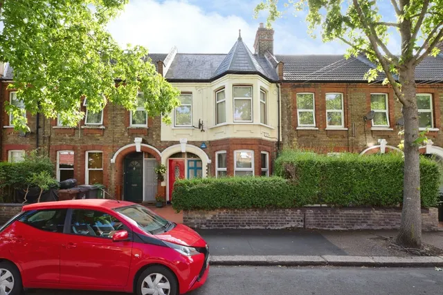 Perth Road, LONDON, London, E10, photo 1