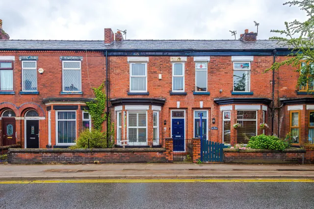 The Avenue, Leigh, Leigh, WN7 1ES, photo 1