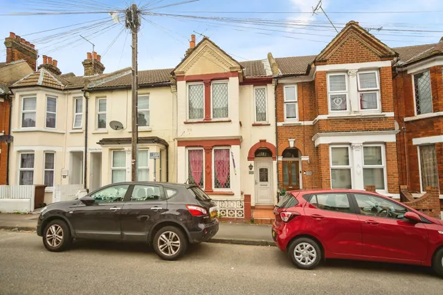 Balmoral Road, Gillingham, ME7, photo 1