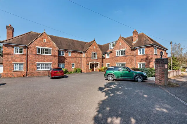 Woodridge, Newbury, RG14, photo 2