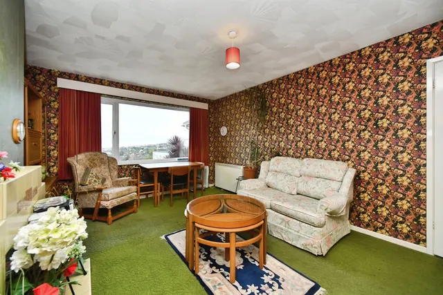 Bishopstone Drive, Saltdean, BN2, photo 2