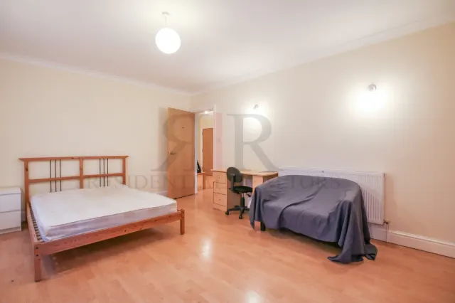 Coopers Road, London, SE1, photo 2