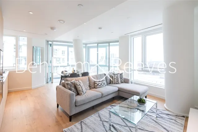 Prospect Way, Nine Elms, SW11, photo 2