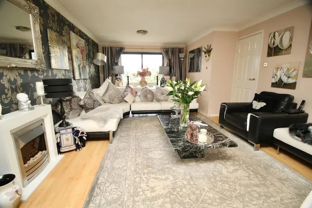 Photo 2 — Hayston Road, Carrickstone, Cumbernauld, G68 0BS