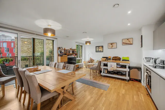 Flat 205, Henderson Apartments, 58 Rodney Road, London, photo 1