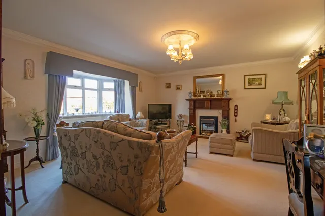Northmead Thorngarth Lane, Barrow-Upon-Humber, DN19, photo 2
