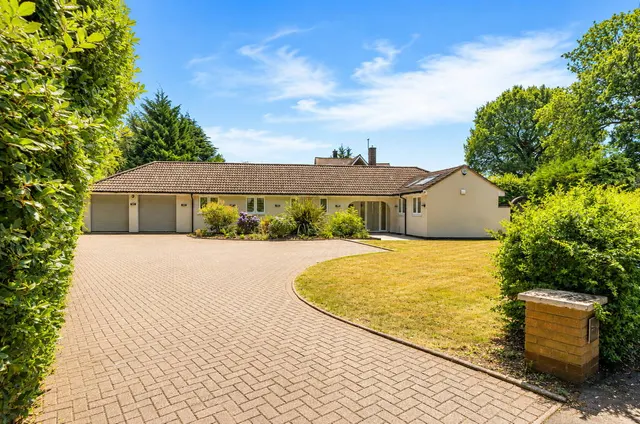 Bawnmore Road, Bilton, Rugby, CV22 6JN, photo 1