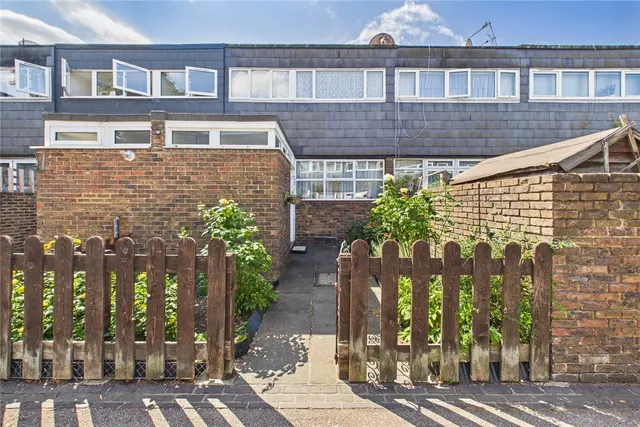 Blenheim Gardens, London, SW2, photo 1