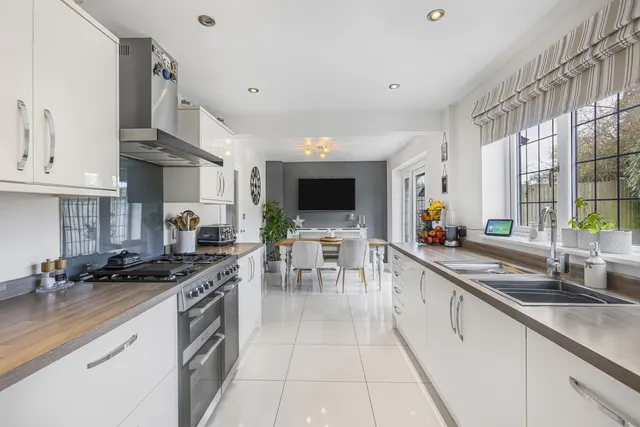 Derwent Road, Bicester, photo 2