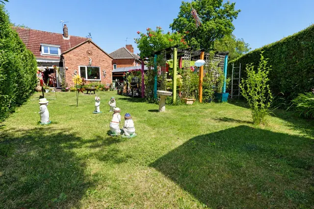 Shrubfield Grove, Corby, NN17, photo 1