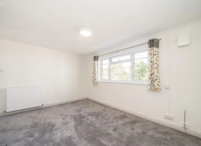 Photo 2 — Manor Road, Twickenham, TW2