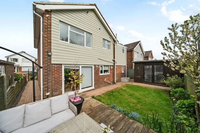 St. Johns Way, Densole, CT18, photo 3