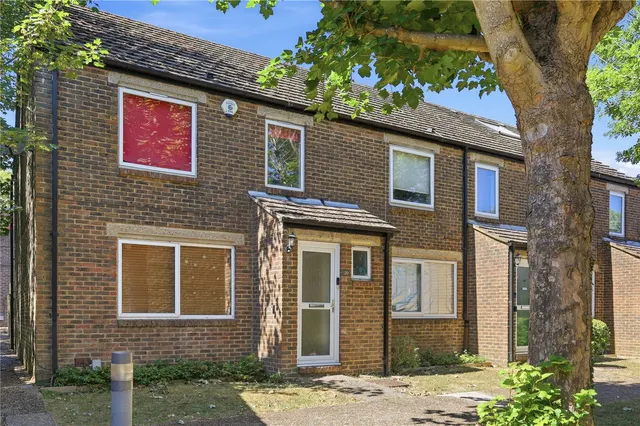 Bazes Shaw, New Ash Green, DA3, photo 1