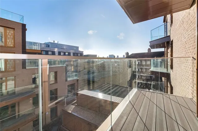 Lambeth High Street, Lambeth, SE1, photo 3
