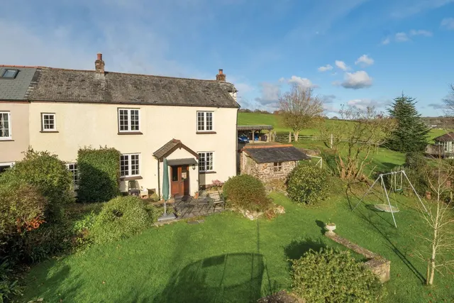 Deerpark Cottages, Tawstock, EX31, photo 1