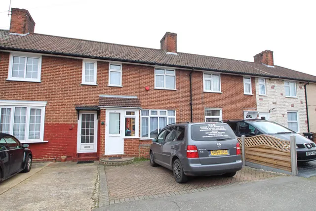 Widecombe Road, Mottingham, London, SE9, photo 1