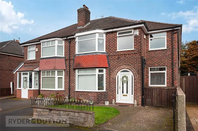 Thorley Close, Chadderton, OL9, photo 1