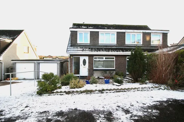 Thorniecroft Place, Condorrat, Cumbernauld, G67 4JU, photo 1